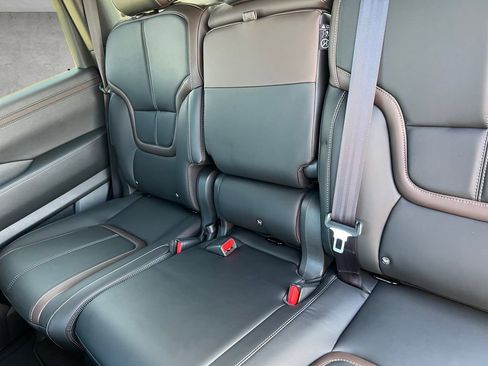 New 2026 Nissan Armada SL w/ Convenience Package image 22