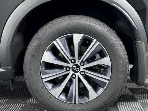 Certified 2025 INFINITI QX60 Pure image 11