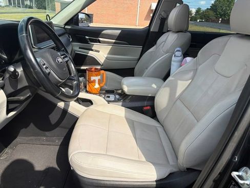 Used 2021 Kia Telluride EX w/ EX Premium Package FWD image 10