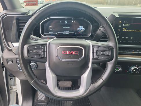 Used 2023 GMC Sierra 1500 Elevation image 21