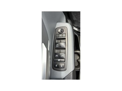 Used 2021 RAM 1500 Big Horn AWD/4WD image 11