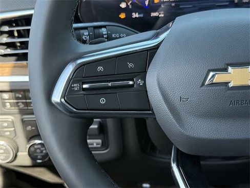 New 2025 Chevrolet Suburban High Country image 14