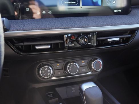 New 2026 Nissan Kicks S image 14