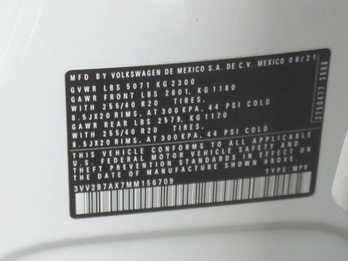 Used 2021 Volkswagen Tiguan SE AWD/4WD image 26