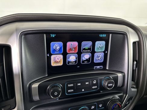Used 2018 GMC Sierra 1500 SLT w/ SLT Premium Package AWD/4WD image 17