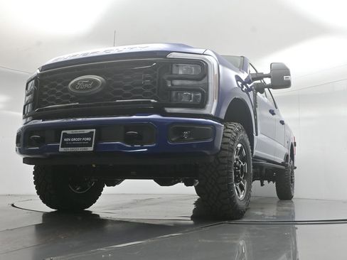 New 2026 Ford F250 Lariat w/ Tremor Off-Road Package image 47