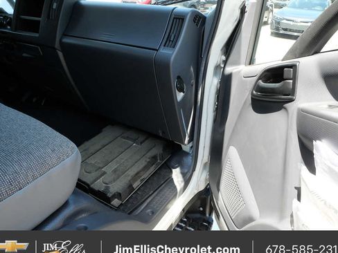 New 2025 Chevrolet Low Cab Forward 5500XG image 17