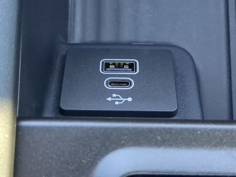 New 2025 Ford Expedition Platinum w/ Stealth Performance Package AWD/4WD image 21