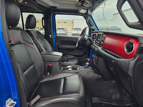 Used 2021 Jeep Gladiator Rubicon w/ Dual Top Group image 12