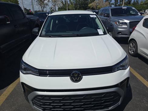 Used 2025 Volkswagen Taos S image 2