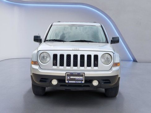 Used 2011 Jeep Patriot Sport w/ PWR Value Group FWD image 2