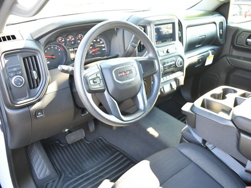 Used 2026 GMC Sierra 1500 Pro w/ Graphite Edition image 12