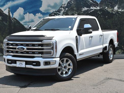 Used 2024 Ford F250 Platinum w/ FX4 Off-Road Package AWD/4WD image 6