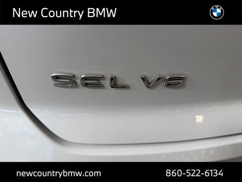 Used 2023 Volkswagen Atlas Cross Sport SEL Premium R-Line AWD/4WD image 10