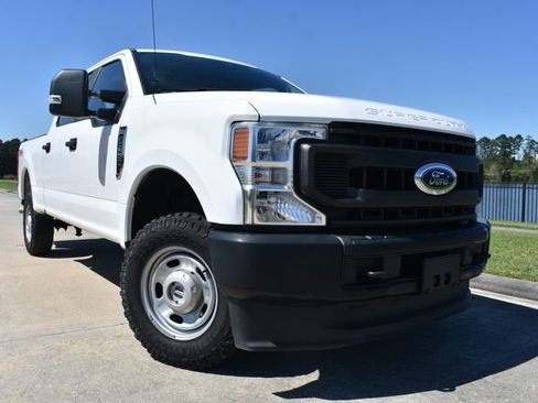 Used 2020 Ford F250 XL w/ Power Equipment Group image 1