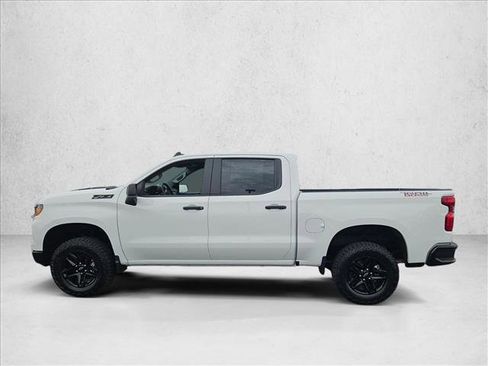 New 2026 Chevrolet Silverado 1500 Custom Trail Boss w/ LPO, Dark Essentials Package image 5