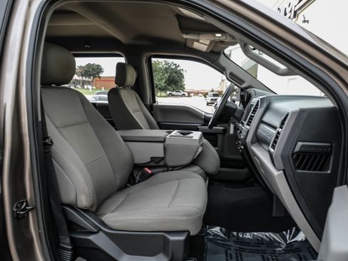 Used 2020 Ford F250 XLT AWD/4WD image 30