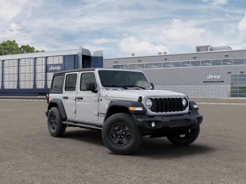 Used 2026 Jeep Wrangler Sport image 5