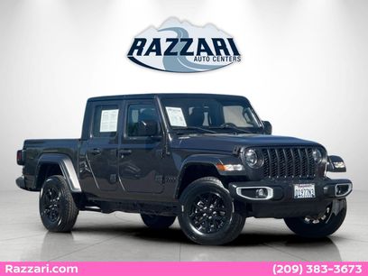 Used 2022 Jeep Gladiator Sport