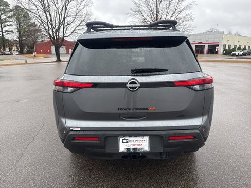 Used 2025 Nissan Pathfinder Rock Creek image 4