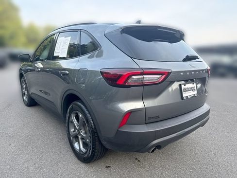 Used 2025 Ford Escape ST-Line Select AWD/4WD image 6