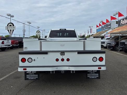 New 2026 RAM 5500 4x4 Crew Cab w/ Laramie Trim Package image 5