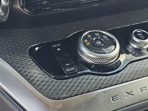 New 2025 Ford Expedition Platinum w/ Stealth Performance Package image 22