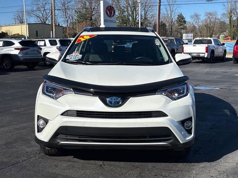 Used 2016 Toyota RAV4 Limited image 24