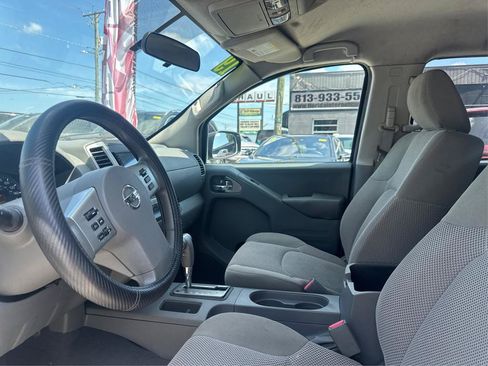 Used 2019 Nissan Frontier SV AWD/4WD image 8
