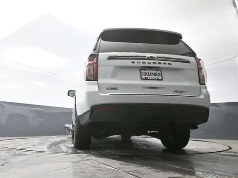 Used 2021 Chevrolet Suburban RST w/ Luxury Package image 58