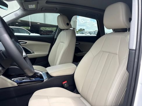 Certified 2025 Audi Q5 Premium w/ Premium Plus AWD/4WD image 11