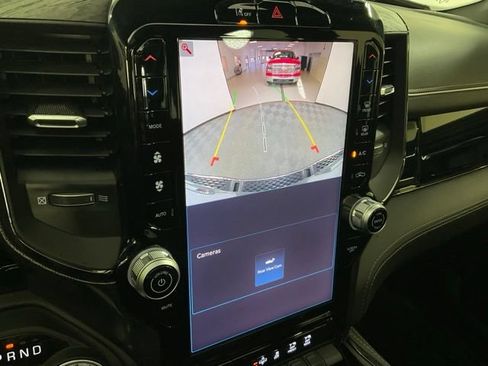 Used 2025 RAM 1500 Limited w/ Bed Utility Group AWD/4WD image 10