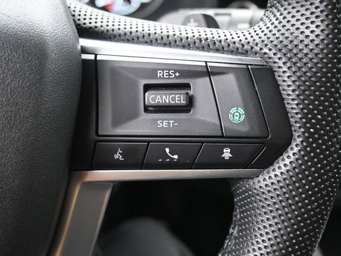 Used 2023 Mitsubishi Outlander SE AWD/4WD image 18