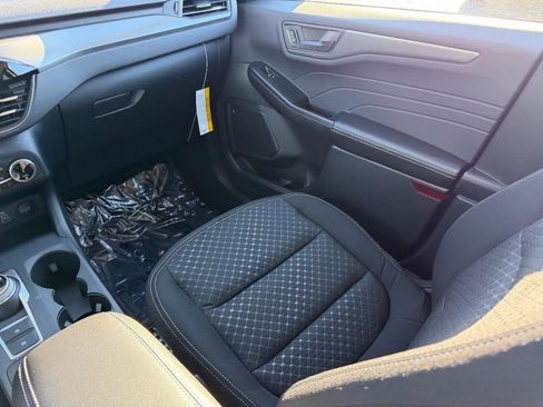 New 2026 Ford Escape Active w/ Cold Weather Package image 18