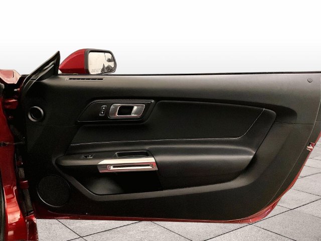 Used 2019 Ford Mustang GT RWD image 23