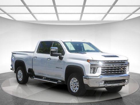Used 2023 Chevrolet Silverado 2500 LTZ AWD/4WD image 5