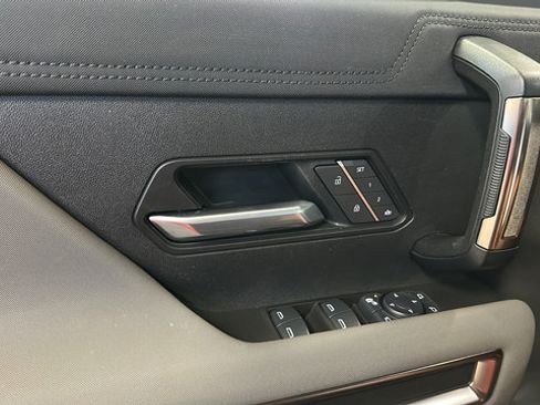 Used 2025 GMC Hummer EV 2X AWD/4WD image 20