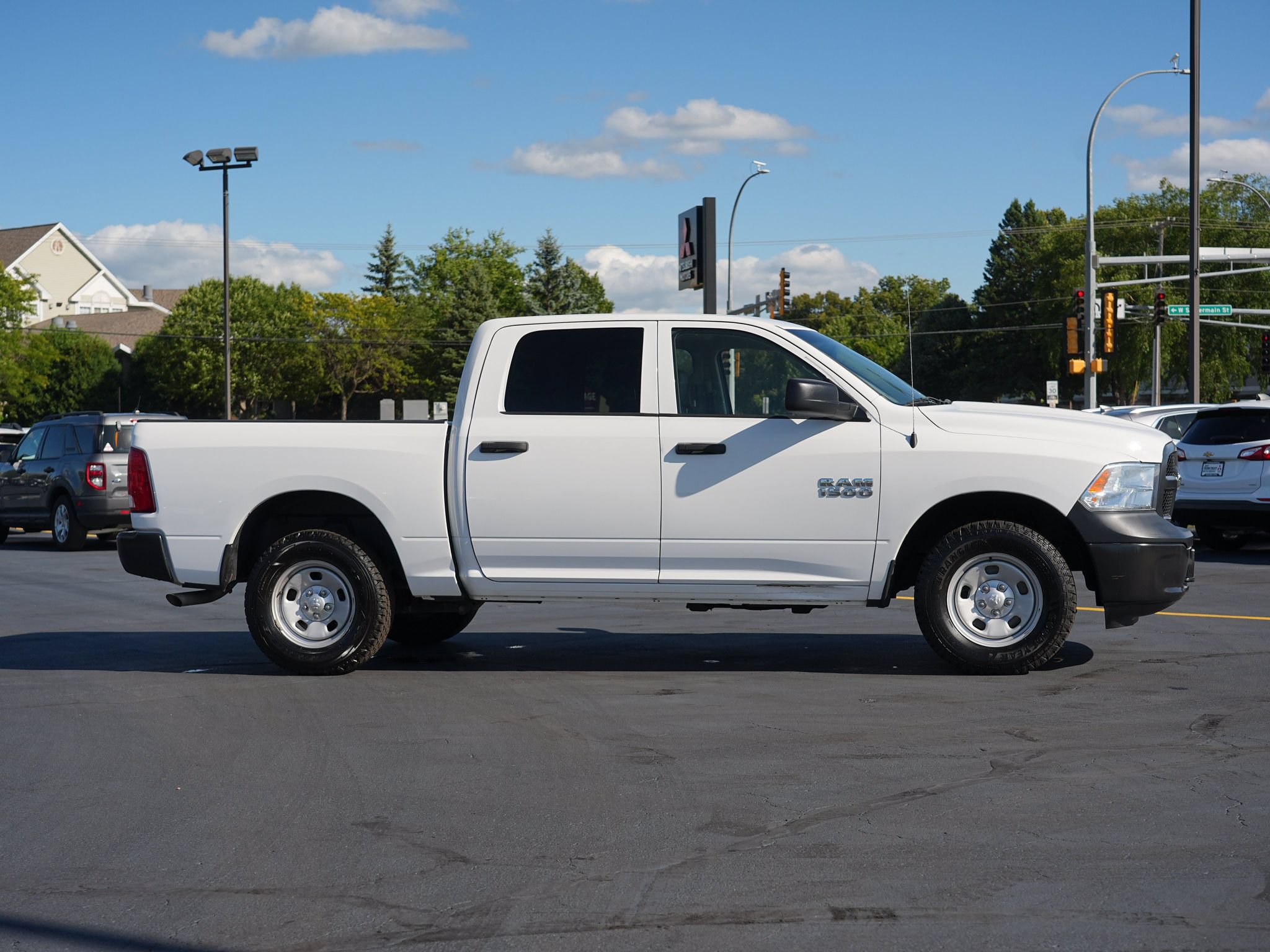 Used 2017 RAM 1500 Tradesman w/ Protection Group AWD/4WD image 2