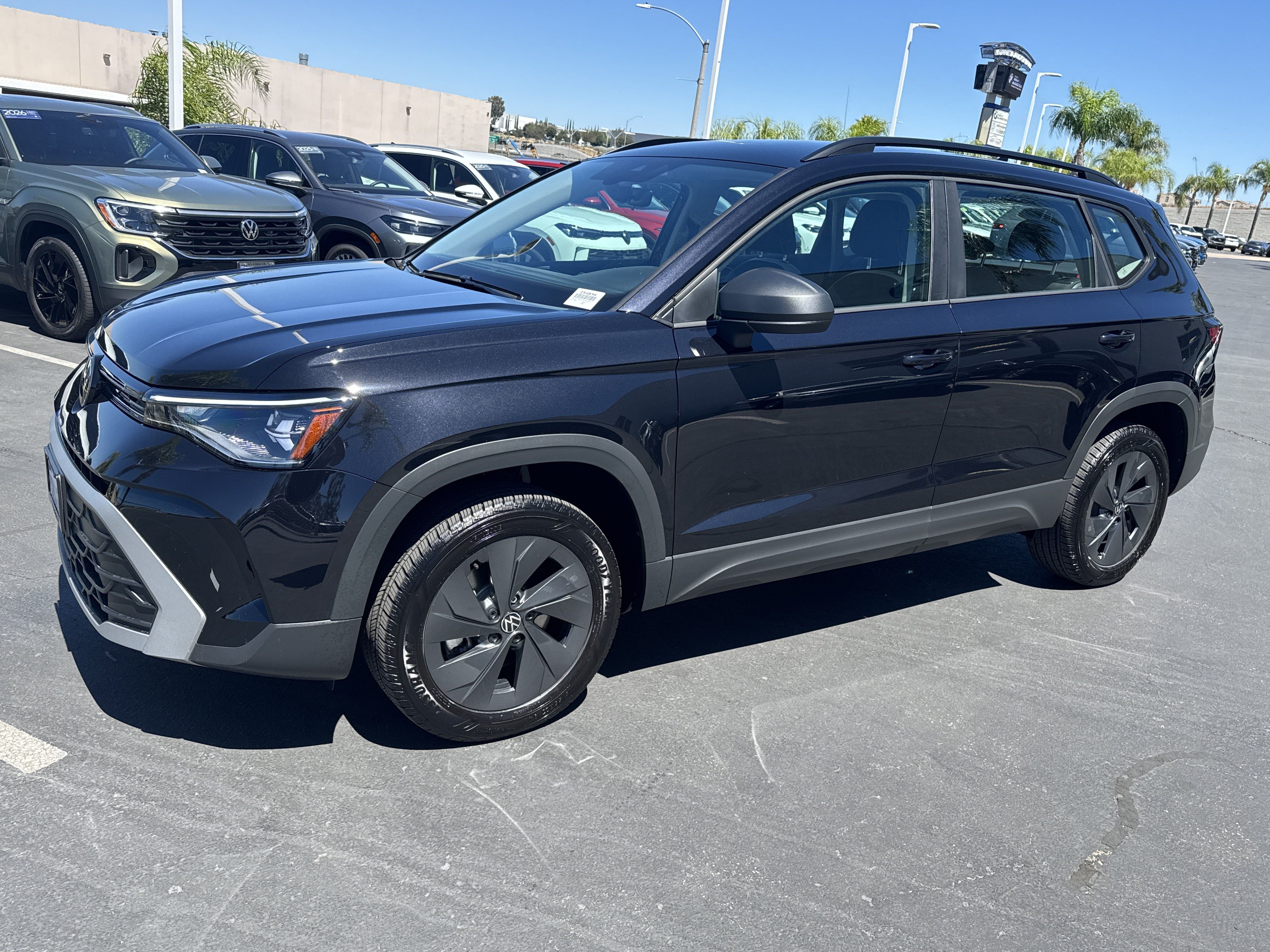 Used 2026 Volkswagen Taos S FWD image 4