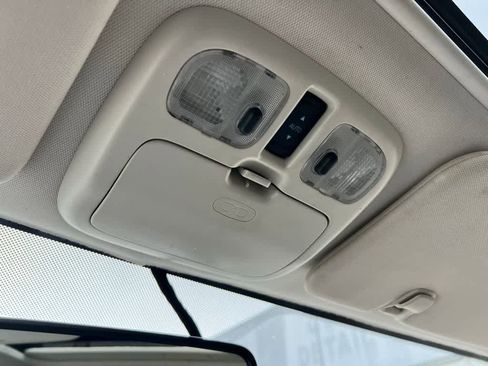 Used 2011 Ford Escape XLT w/ 202A Rapid Spec Order Code image 39