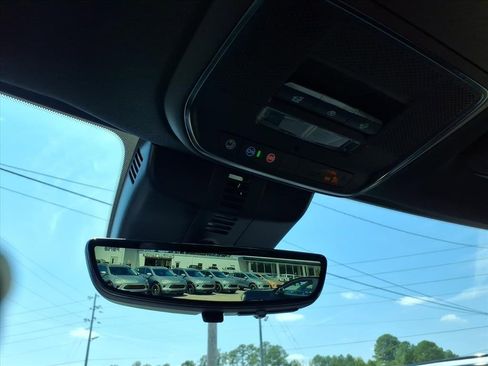 New 2026 GMC Acadia Denali w/ Super Cruise Package image 22