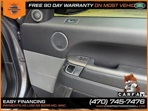 Used 2016 Land Rover Range Rover Sport HSE image 32