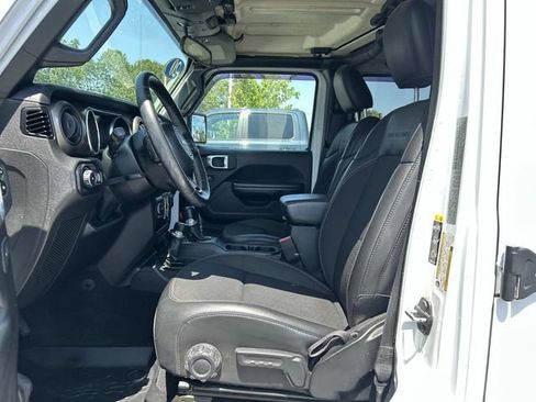 Used 2020 Jeep Wrangler Unlimited Sport AWD/4WD image 14