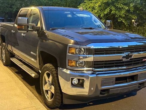 Used 2016 Chevrolet Silverado 2500 LTZ w/ Duramax Plus Package AWD/4WD image 11