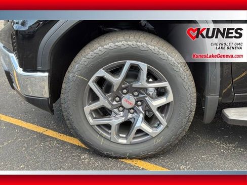 New 2026 GMC Sierra 1500 SLT w/ SLT Premium Package AWD/4WD image 13
