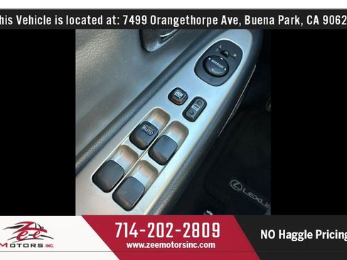 Used 2004 Lexus IS 300 RWD image 37