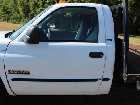Used 2001 Dodge Ram 3500 Truck 4x4 Regular Cab image 11