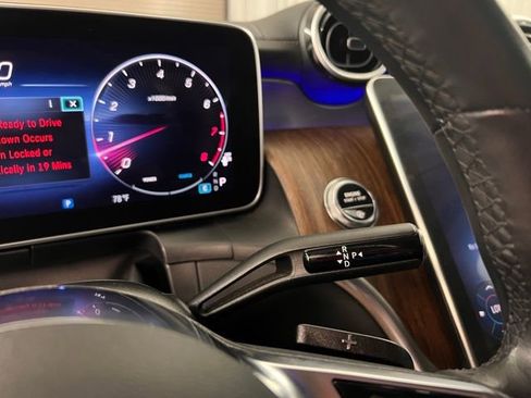 Used 2023 Mercedes-Benz GLC 300 GLC 300 image 37