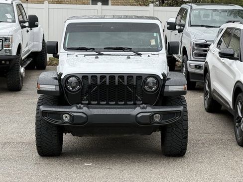 Used 2024 Jeep Wrangler Willys image 2
