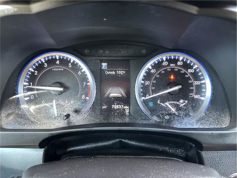 Used 2019 Toyota Highlander SE AWD/4WD image 22